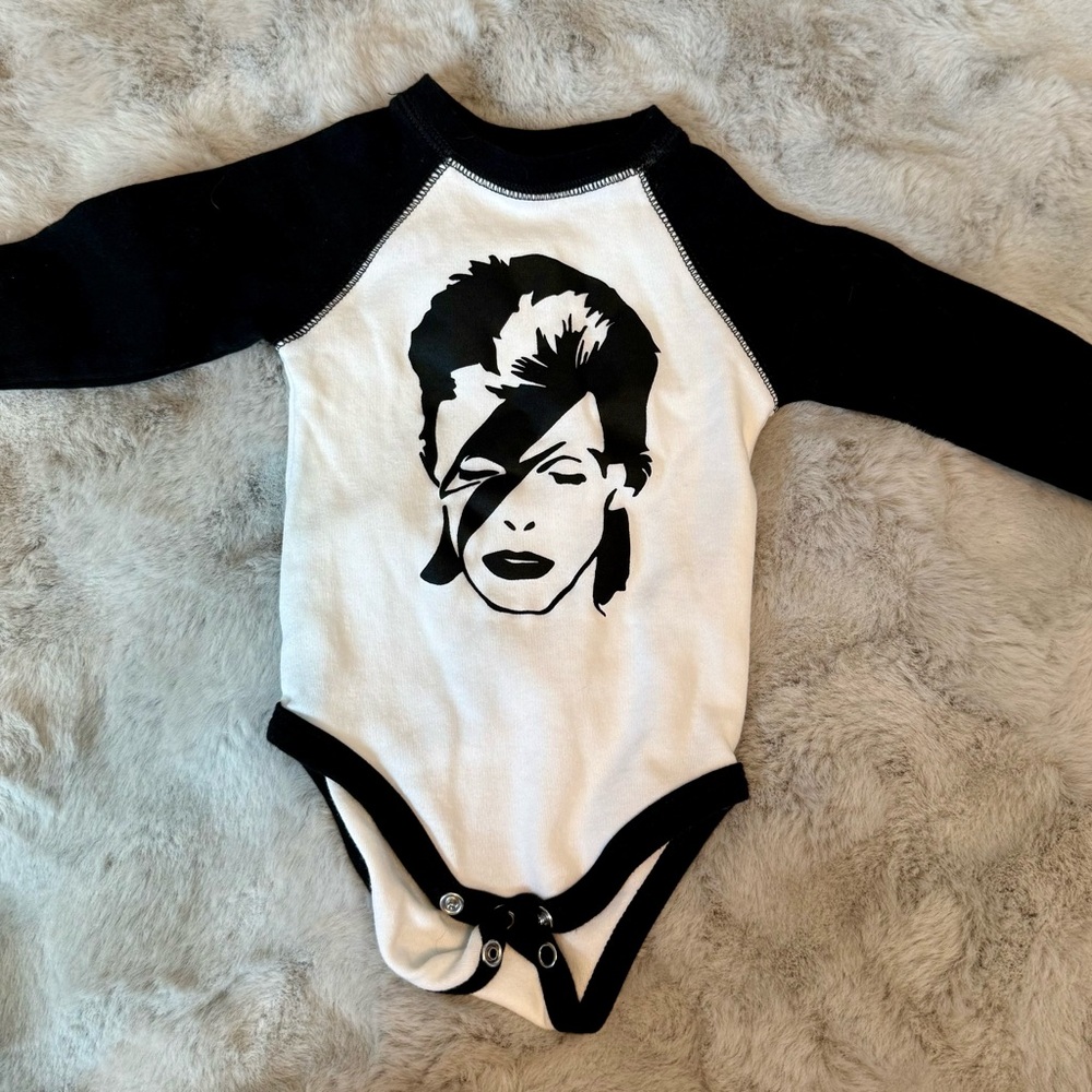 David Bowie Ziggy Stardust Onesie 3-6 months Band tee Graphic Ter